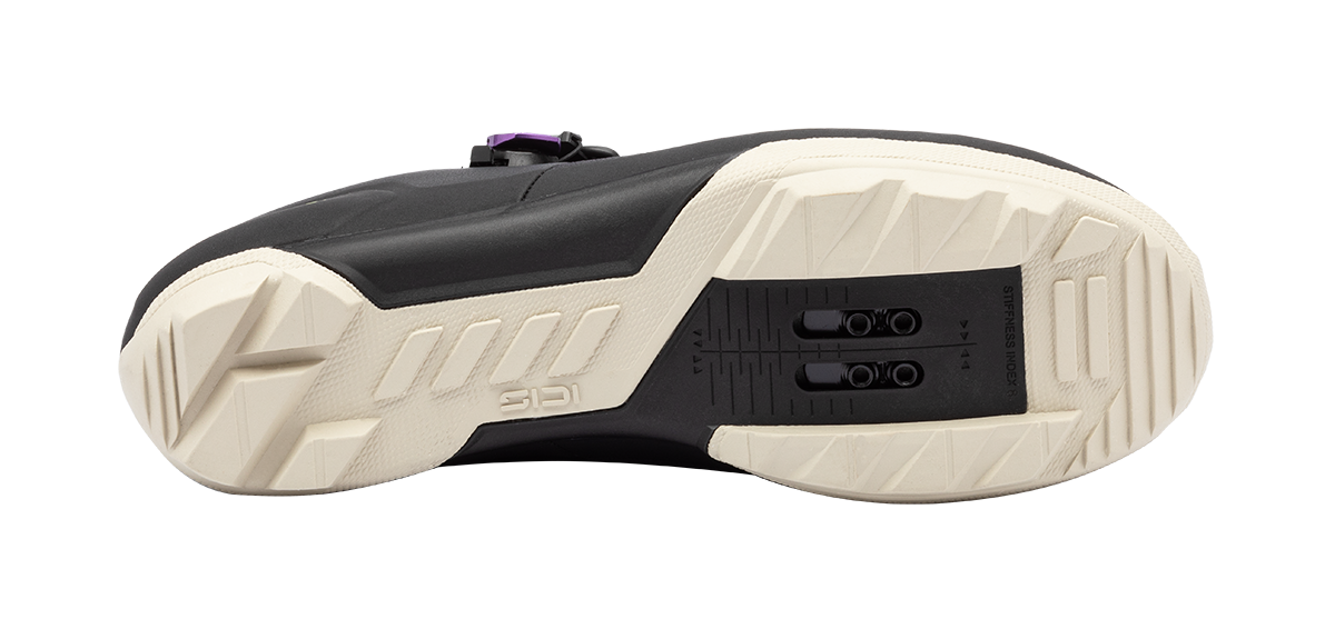 Ravix Gravel Shoe