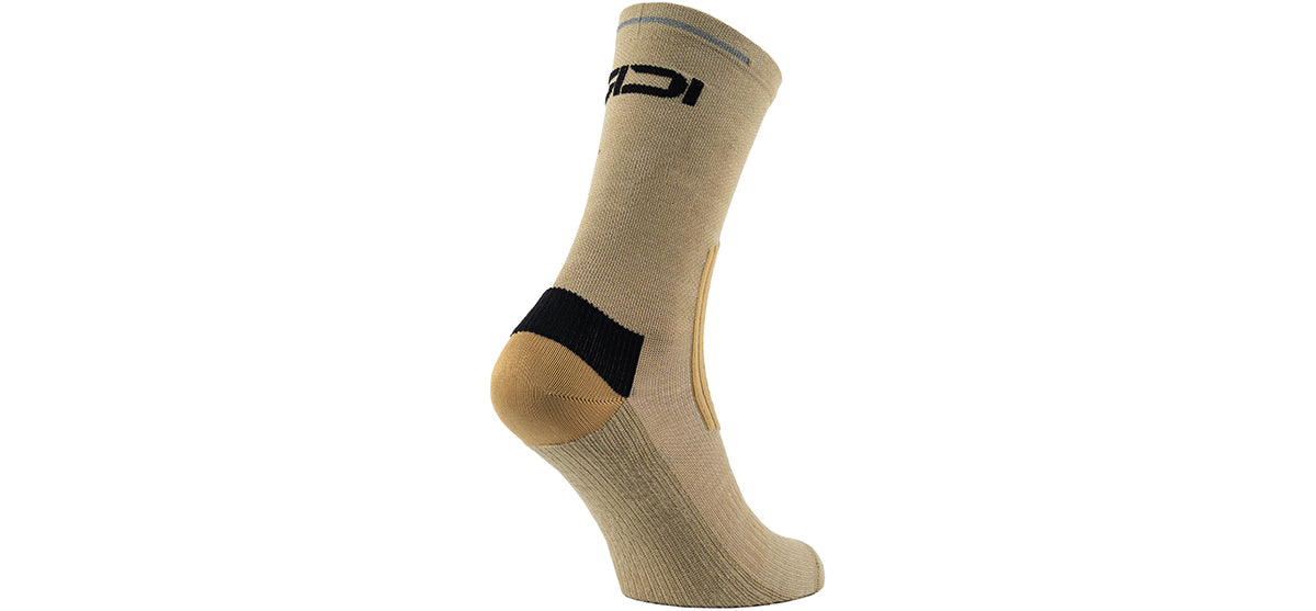 SIDI Visibilis Socks - Sand - Side three quarter view